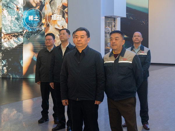 640fghfsqertyujhhvbnm